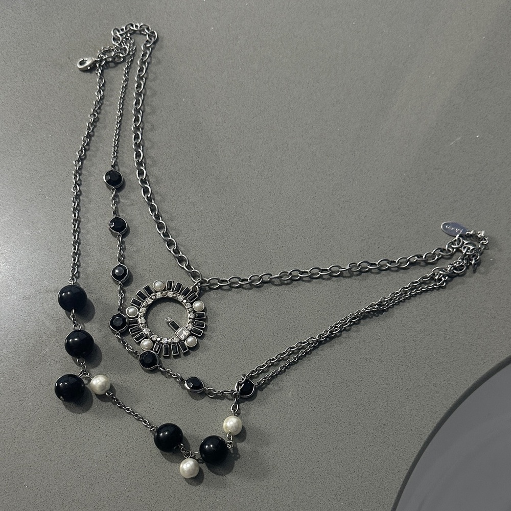 Elegant Black and Silver Necklace